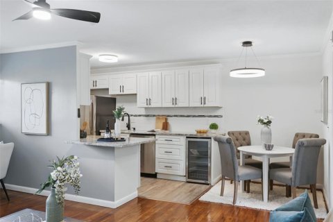 Condominio en venta en Orlando, Florida, 1 dormitorio, 59.83 m2 № 1659073 - foto 9