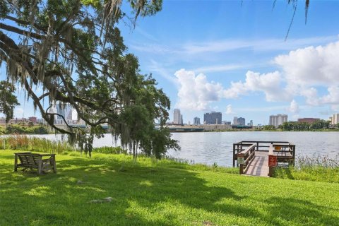 Condominio en venta en Orlando, Florida, 1 dormitorio, 59.83 m2 № 1659073 - foto 20