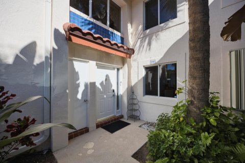 Condo in Boca Raton, Florida, 3 bedrooms  № 2184101