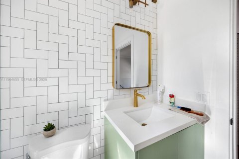 Casa en venta en Homestead, Florida, 3 dormitorios, 174.1 m2 № 2027161 - foto 26