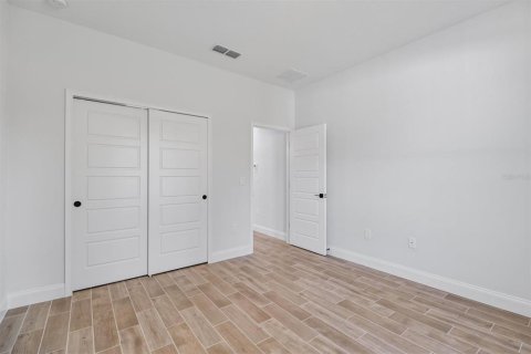 Casa en venta en Palm Coast, Florida, 4 dormitorios, 167.22 m2 № 1165653 - foto 17