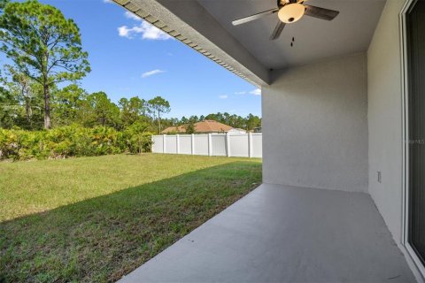 Casa en venta en Palm Coast, Florida, 4 dormitorios, 167.22 m2 № 1165653 - foto 25