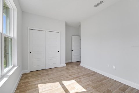 Casa en venta en Palm Coast, Florida, 4 dormitorios, 167.22 m2 № 1165653 - foto 16