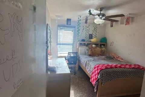 House in DeLand, Florida 4 bedrooms, 230.03 sq.m. № 2205283 - photo 28