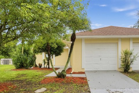 Duplex à Orlando, Floride 2 chambres, 89.09 m2 № 2408619