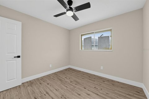 Duplex à vendre à Orlando, Floride: 2 chambres, 89.09 m2 № 2408619 - photo 22