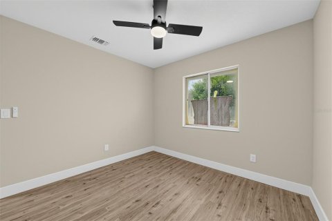 Duplex à vendre à Orlando, Floride: 2 chambres, 89.09 m2 № 2408619 - photo 19