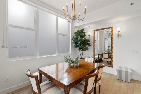 Copropriété à vendre à Coral Gables, Floride: 3 chambres, 142.23 m2 № 1933553 - photo 14