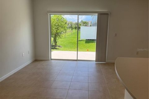 Townhouse in Sarasota, Florida 3 bedrooms, 125.42 sq.m. № 1805462 - photo 26
