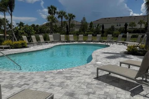 Townhouse in Sarasota, Florida 3 bedrooms, 125.42 sq.m. № 1805462 - photo 14