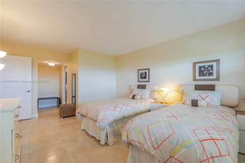 Condominio en venta en Pompano Beach, Florida, 2 dormitorios, 98.85 m2 № 1980461 - foto 19