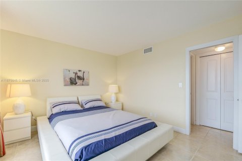 Condominio en venta en Pompano Beach, Florida, 2 dormitorios, 98.85 m2 № 1980461 - foto 24