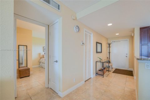 Condominio en venta en Pompano Beach, Florida, 2 dormitorios, 98.85 m2 № 1980461 - foto 15