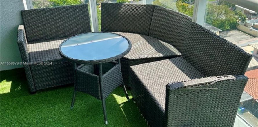 Condo à Miami, Floride, 2 chambres  № 1958157