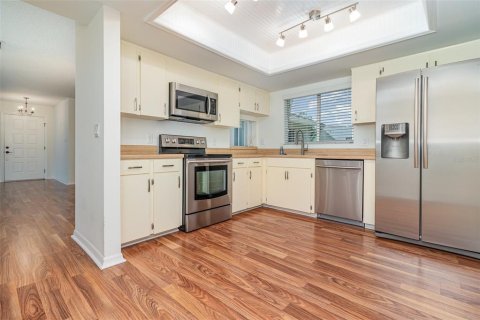Casa en venta en Altamonte Springs, Florida, 2 dormitorios, 121.33 m2 № 1835092 - foto 5