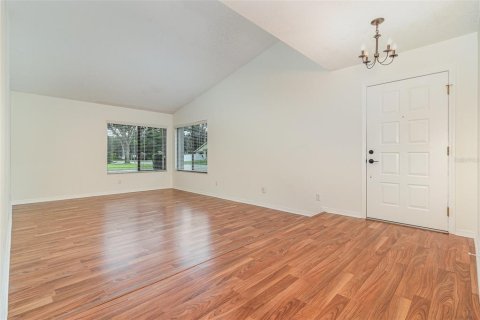 Casa en venta en Altamonte Springs, Florida, 2 dormitorios, 121.33 m2 № 1835092 - foto 3