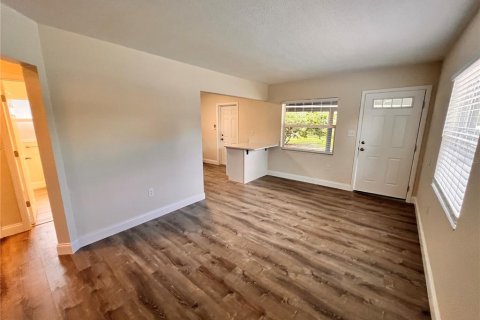 Apartment in Orlando, Florida 2 bedrooms, 74.32 sq.m. № 1906345 - photo 4