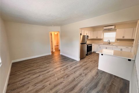 Apartment in Orlando, Florida 2 bedrooms, 74.32 sq.m. № 1906345 - photo 3