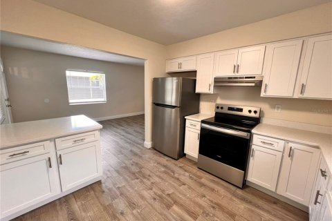 Apartment in Orlando, Florida 2 bedrooms, 74.32 sq.m. № 1906345 - photo 7
