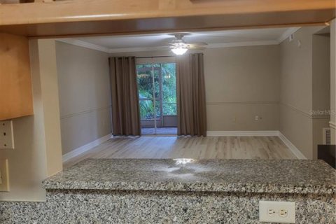 Condominio en alquiler en Sarasota, Florida, 2 dormitorios, 104.24 m2 № 1901069 - foto 6