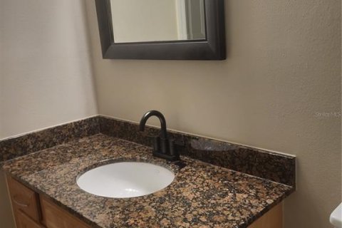 Condominio en alquiler en Sarasota, Florida, 2 dormitorios, 104.24 m2 № 1901069 - foto 16