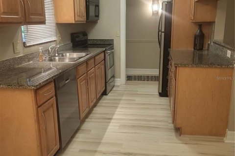 Condominio en alquiler en Sarasota, Florida, 2 dormitorios, 104.24 m2 № 1901069 - foto 2