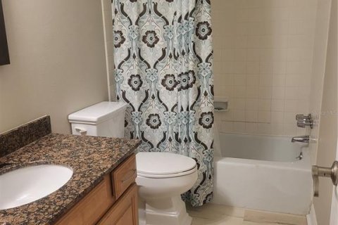 Condominio en alquiler en Sarasota, Florida, 2 dormitorios, 104.24 m2 № 1901069 - foto 15