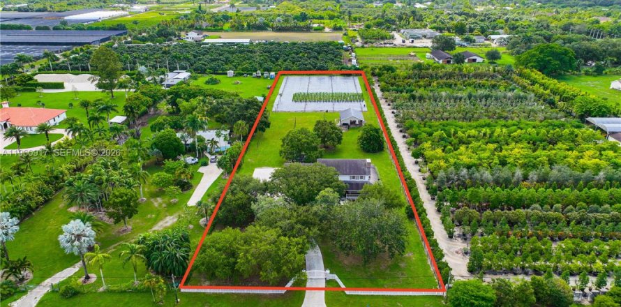 Villa ou maison à Homestead, Floride 4 chambres, 306.02 m2 № 2021933