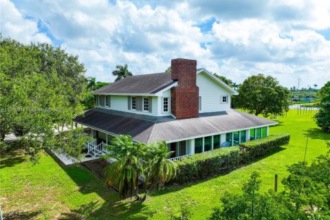 Villa ou maison à vendre à Homestead, Floride: 4 chambres, 306.02 m2 № 2021933 - photo 11