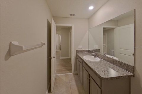 Villa ou maison à louer à Wimauma, Floride: 4 chambres, 244.7 m2 № 2117719 - photo 11
