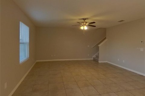 Villa ou maison à louer à Wimauma, Floride: 4 chambres, 244.7 m2 № 2117719 - photo 2