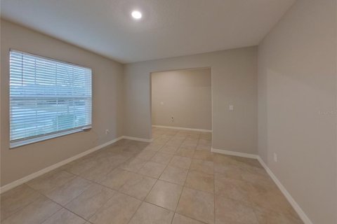 Villa ou maison à louer à Wimauma, Floride: 4 chambres, 244.7 m2 № 2117719 - photo 14