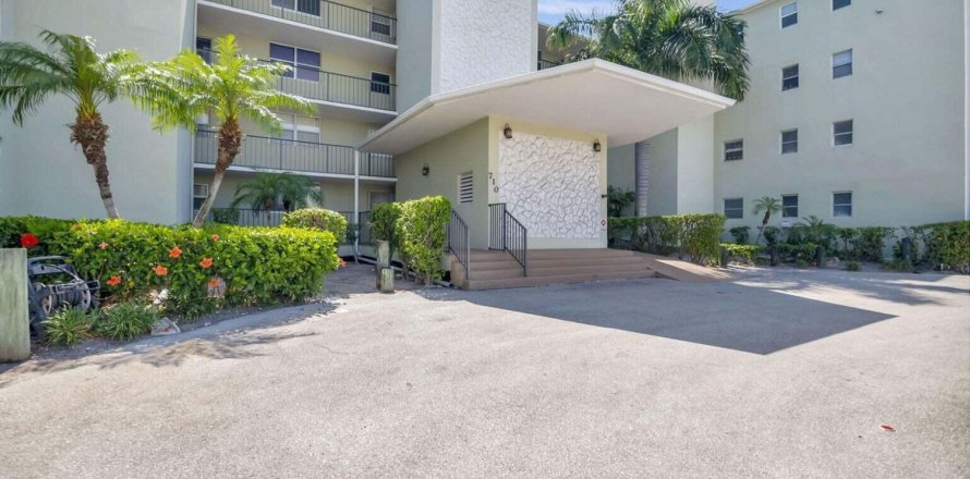 Condominio en Boynton Beach, Florida, 2 dormitorios № 1188430