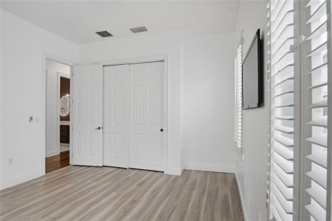 Commercial property in Orlando, Florida 292.64 sq.m. № 2371200 - photo 30