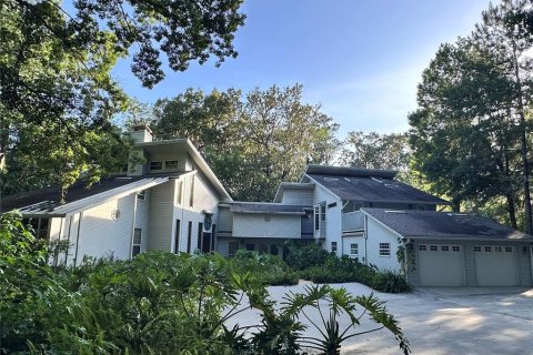 Casa en venta en Ocala, Florida, 4 dormitorios, 491.17 m2 № 1761441 - foto 1