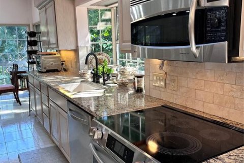 Casa en venta en Ocala, Florida, 4 dormitorios, 491.17 m2 № 1761441 - foto 14