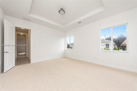 Villa ou maison à vendre à Palmetto Bay, Floride: 4 chambres, 209.4 m2 № 1969658 - photo 6