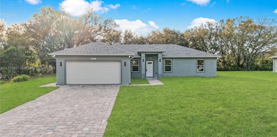 House in Lehigh Acres, Florida 3 bedrooms, 148.92 sq.m. № 1502027