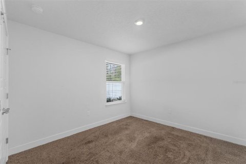 House in Palm Coast, Florida 4 bedrooms, 210.42 sq.m. № 1807965 - photo 16