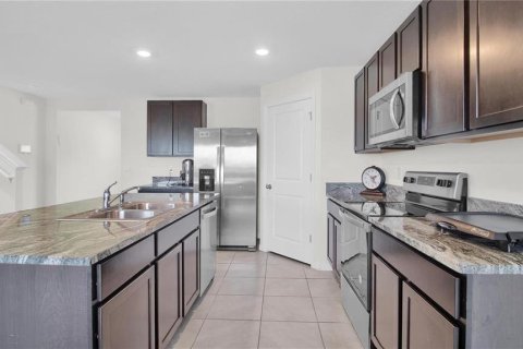 Villa ou maison à louer à Wimauma, Floride: 5 chambres, 248.42 m2 № 2416320 - photo 26