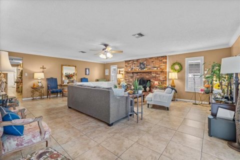 Duplex in Lakeland, Florida 3 bedrooms, 165.64 sq.m. № 1912955 - photo 7