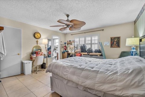 Duplex in Lakeland, Florida 3 bedrooms, 165.64 sq.m. № 1912955 - photo 16