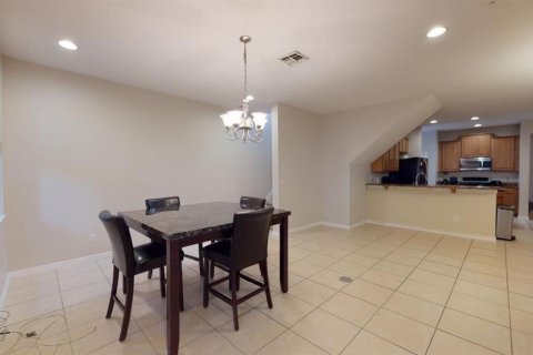 House in Ocoee, Florida 5 bedrooms, 249.16 sq.m. № 2211349 - photo 28
