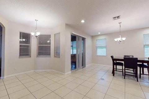 House in Ocoee, Florida 5 bedrooms, 249.16 sq.m. № 2211349 - photo 27