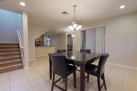 House in Ocoee, Florida 5 bedrooms, 249.16 sq.m. № 2211349 - photo 29
