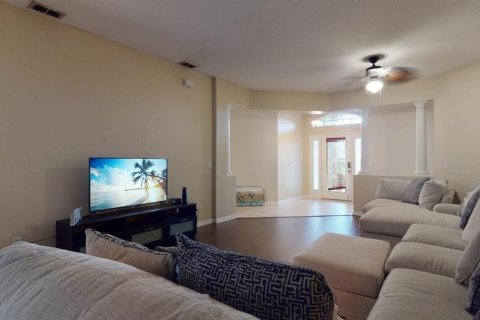 House in Ocoee, Florida 5 bedrooms, 249.16 sq.m. № 2211349 - photo 6