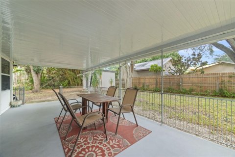 Villa ou maison à vendre à Bradenton, Floride: 3 chambres, 171.13 m2 № 2285364 - photo 30