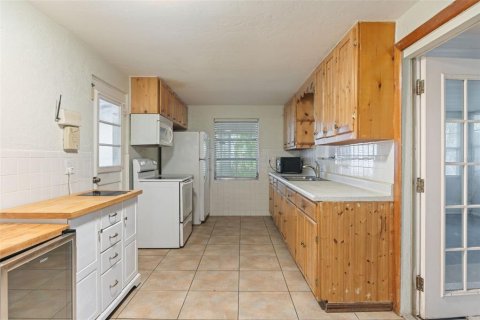 Villa ou maison à vendre à Bradenton, Floride: 3 chambres, 171.13 m2 № 2285364 - photo 9