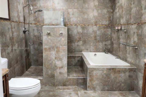 Villa ou maison à vendre à Southwest Ranches, Floride: 4 chambres, 211.82 m2 № 1961983 - photo 19