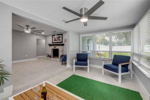 Villa ou maison à vendre à New Smyrna Beach, Floride: 3 chambres, 156.63 m2 № 2361285 - photo 14